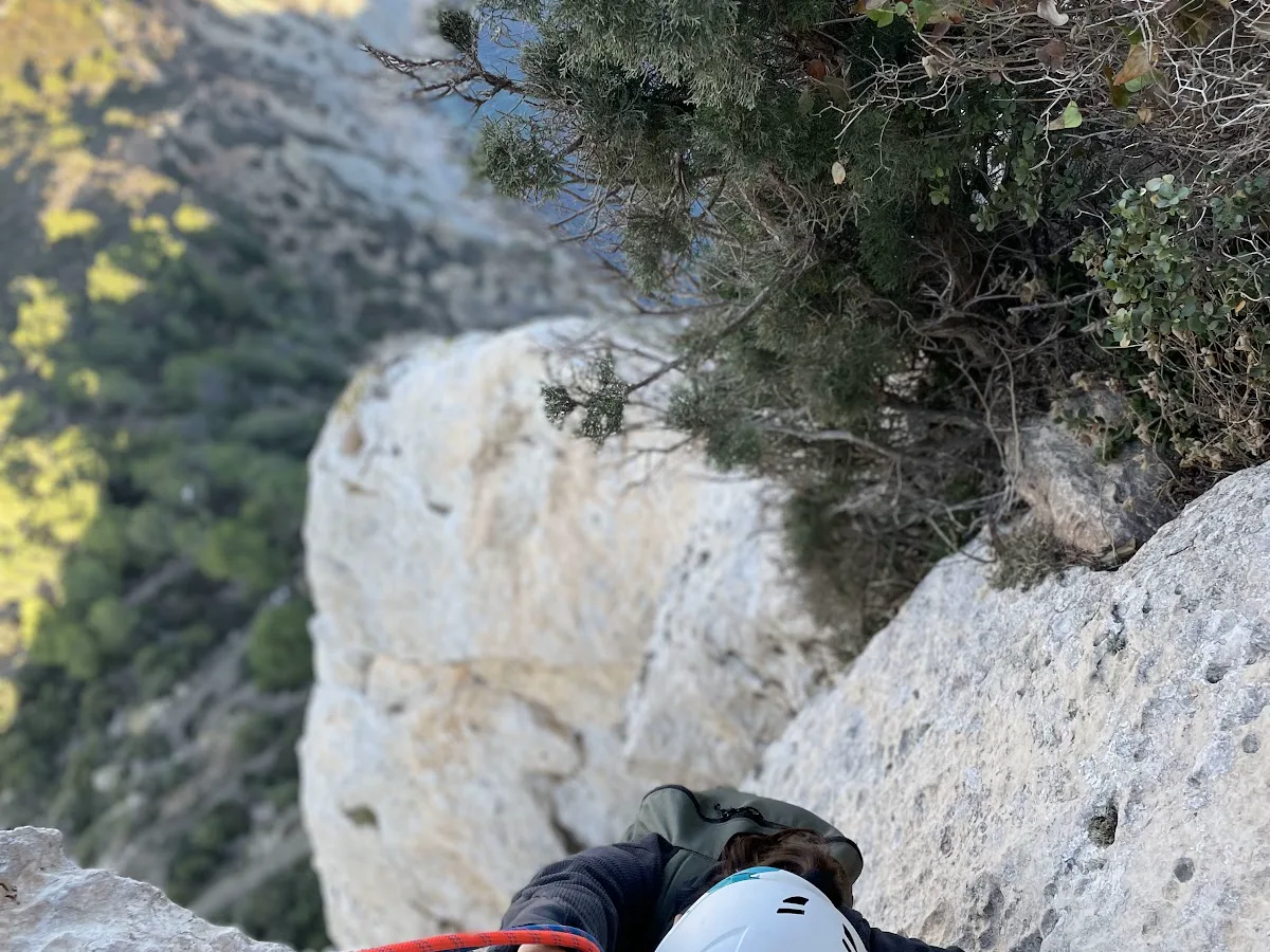 Escalada guiada en roca caliza de la Costa Blanca