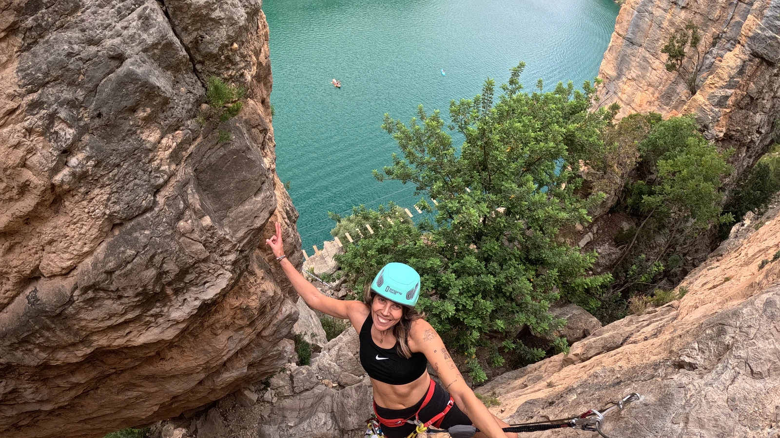 Vía ferrata sobre el embalse de Cortes de Pallás